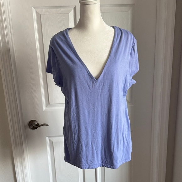 A New Day Lavender V-Neck Women's Top - Picture 2 of 8